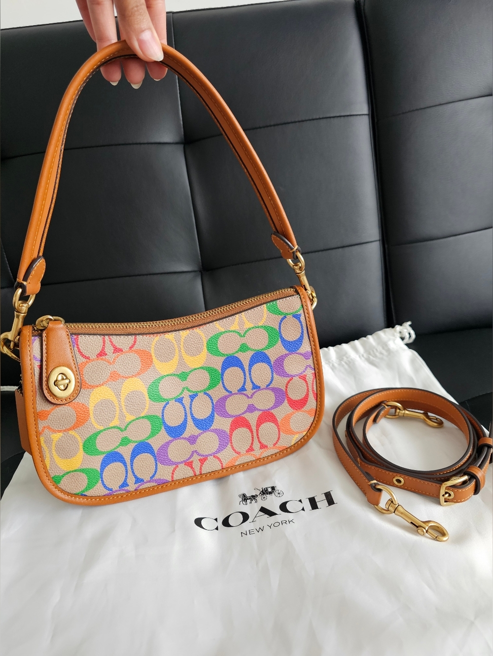 Authentic Limited Edition Coach Swinger Bag - PRICE FIRM - Picture 2 of 11